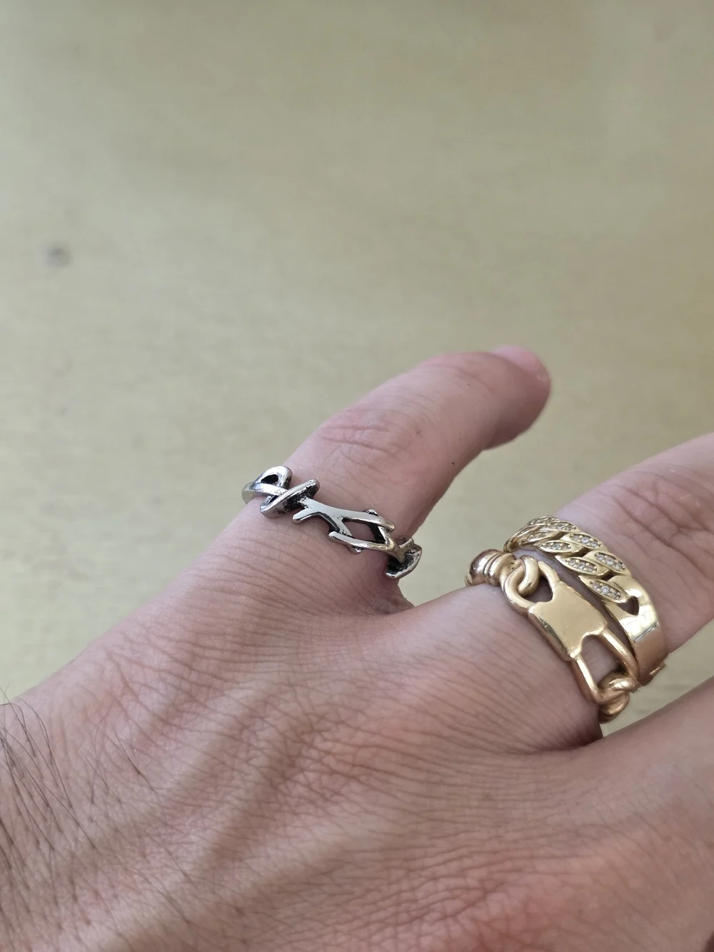 Silver Openwork Thorns Ring
